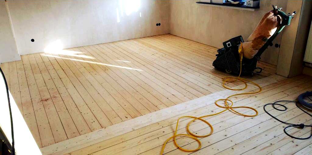 Reparatur, Austausch und Erweiterung bei Parkett von parkett-schleifen.nrw